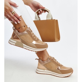 Ruskeat lenkkarit Kerttu-alustalla 1