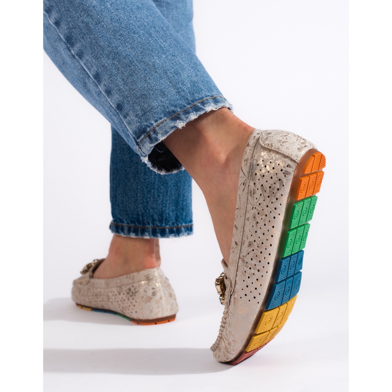 Goodin Naisten kultaiset harjakattoiset mokasiinit kristalleilla kultainen 2