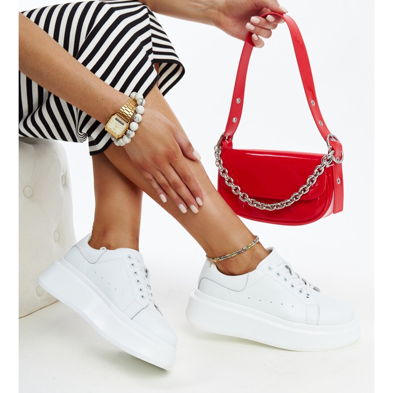 Valkoiset nahkaiset nauhalliset lenkkarit valkoinen 1