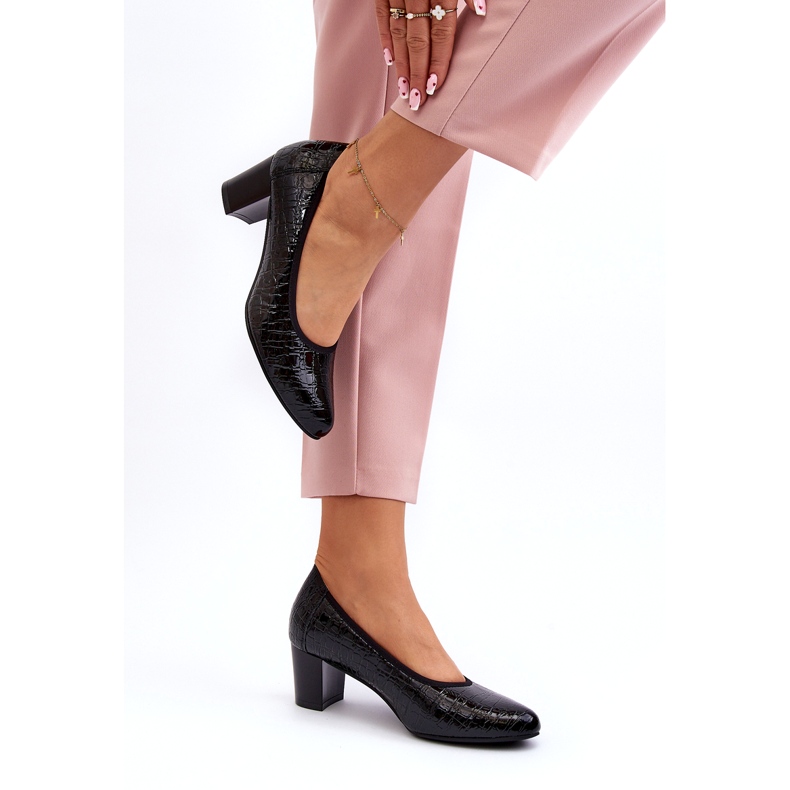 Vinceza Kiiltonahkapumput mustalla kohokuviolla 2