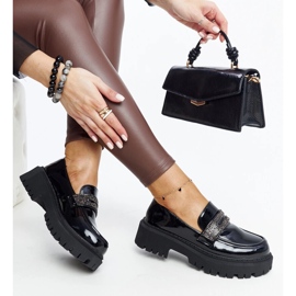 Leceta-zirkoneilla koristeltut mustat housut 1