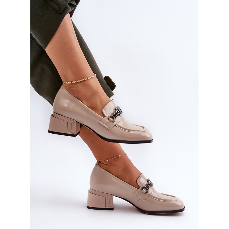 Kiiltonahkapumput beige-lohkossa S.Barski MR38-960 1