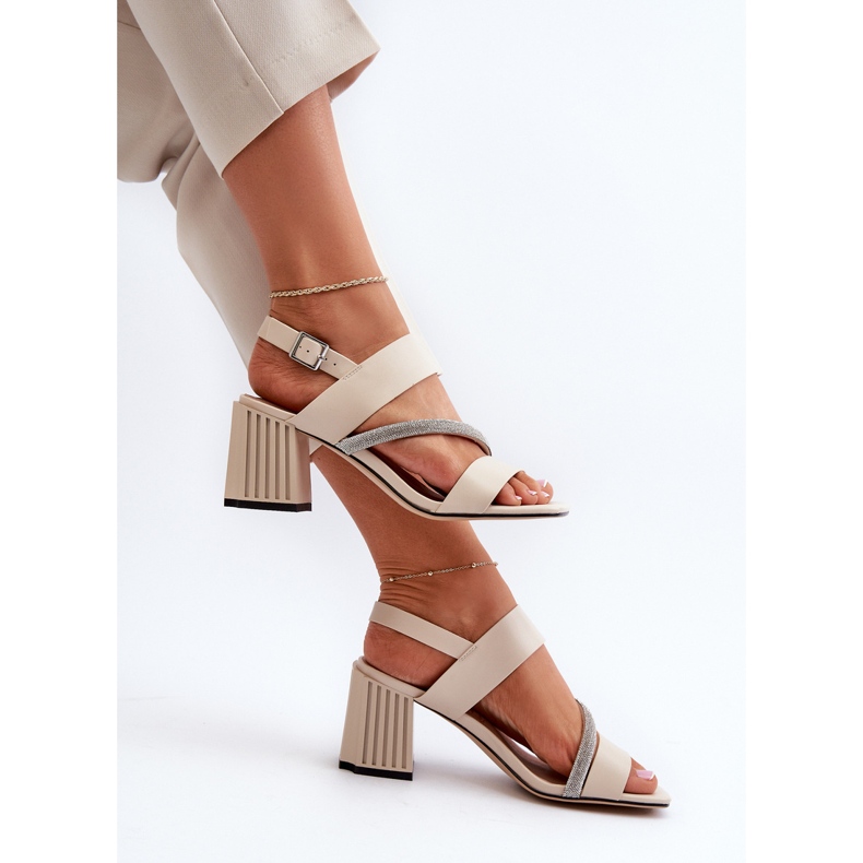 S.Barski Naisten tyylikkäät korkokengät sandaalit beige D&amp;A MR38-549 1