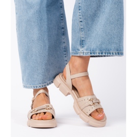 Goodin Naisten beigenväriset nahkasandaalit 2