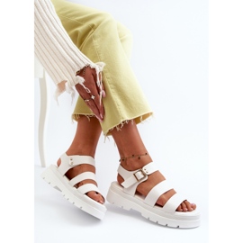 Naisten sandaalit massiivisessa pohjassa, valkoinen Nicarda 8