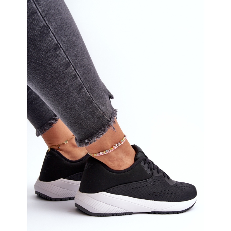 Naisten urheilukengät 4F 4FRSS24FSPOF056 Musta 1