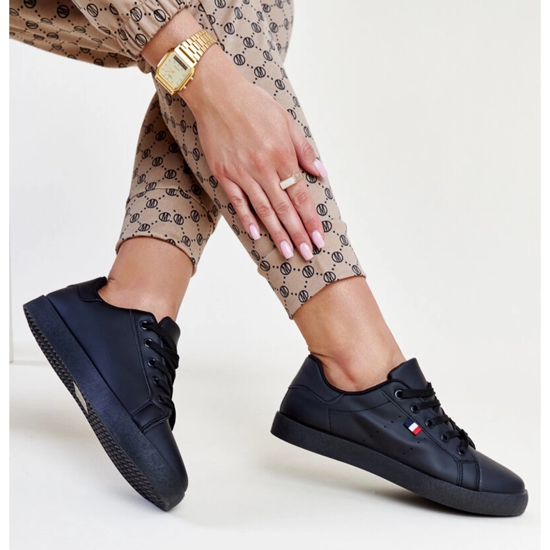 Mustat Gioya ekologiset nahkalenkkarit 1