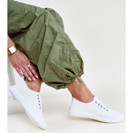 Valkoiset Katinka lenkkarit valkoinen 1