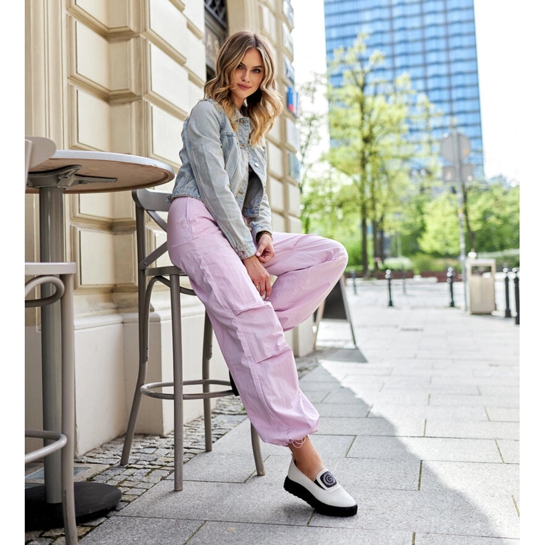 Beiget kengät massiivisella Teska-pohjalla 1