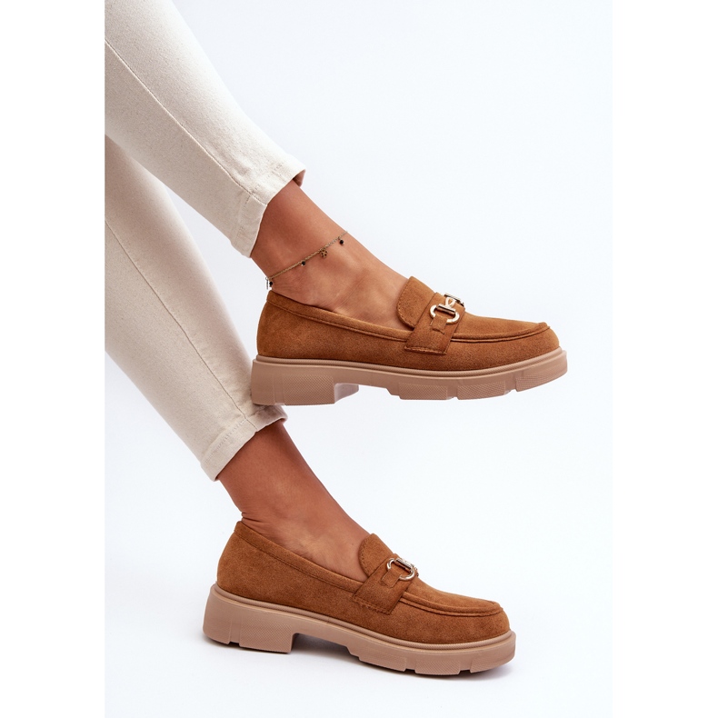Naisten Eco Suede Camel Lighas Moccasins kullalla koristeltu ruskea 1