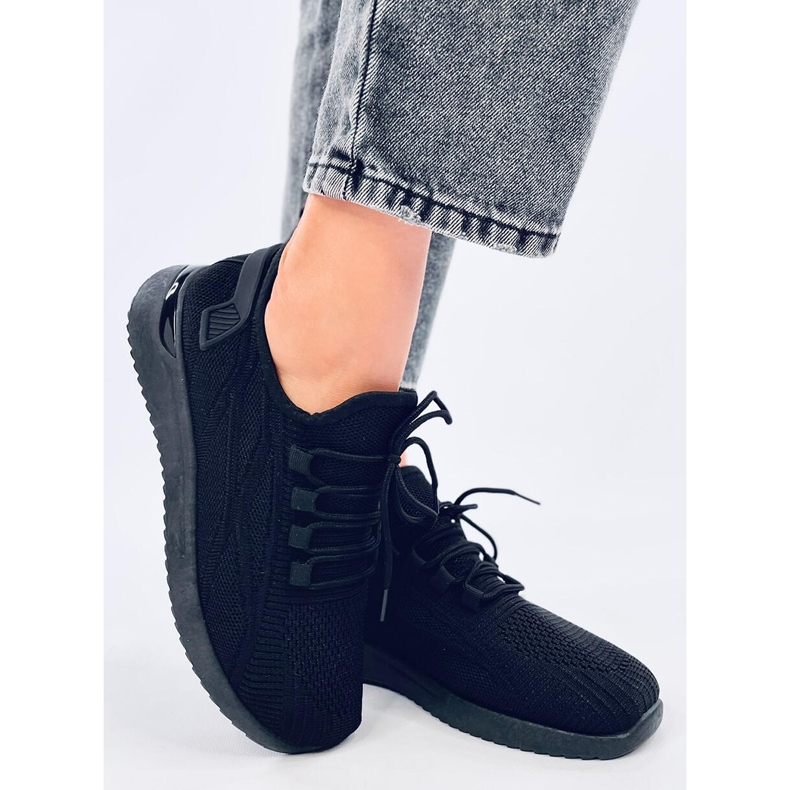 Guelfi Mustat urheilukengät 2