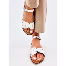 Capilla White naisten sandaalit valkoinen 1