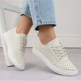 Naisten harjakattoiset urheilukengät, beige Sabatina 0819 1