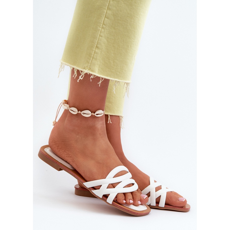 Naisten Eco-nahkaiset varvastossut tasaisella kantapäällä, valkoinen, Moldela 2