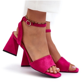 Vinceza Naisten korkeakorkoiset sandaalit, jotka on valmistettu Eco Suede Fuchsia Upttimasta vaaleanpunainen 11