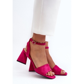 Vinceza Naisten korkeakorkoiset sandaalit, jotka on valmistettu Eco Suede Fuchsia Upttimasta vaaleanpunainen 4