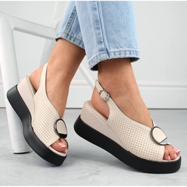 Beiget nahkaiset harjakattoiset kiila sandaalit Filippo DS6074 1