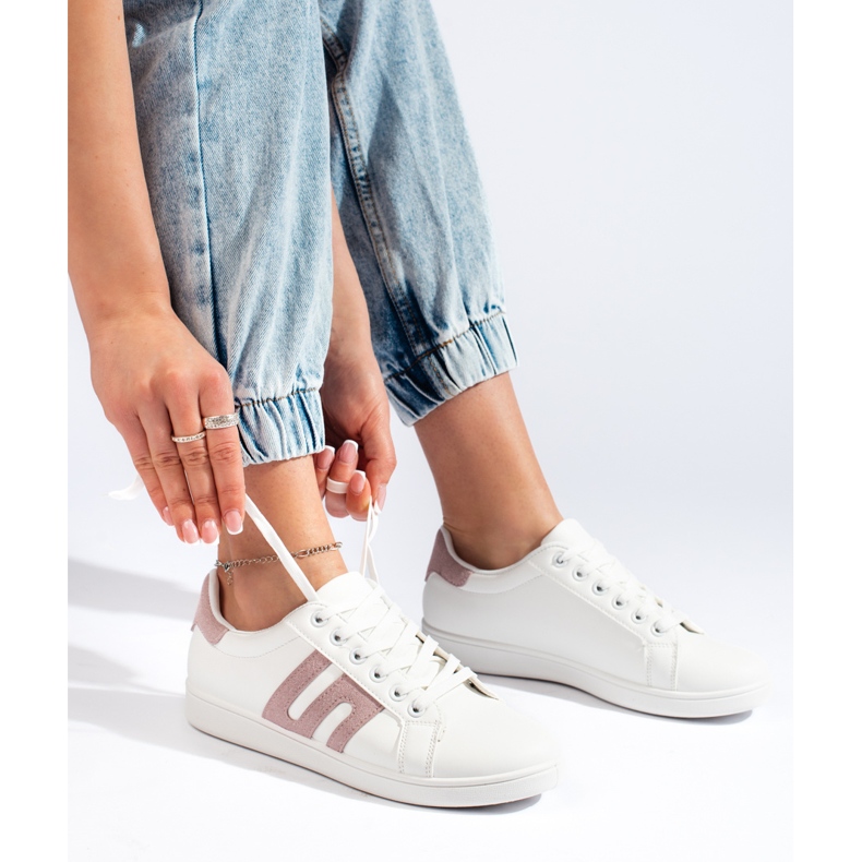 Valkoiset ja vaaleanpunaiset naisten tennarit valkoinen 1