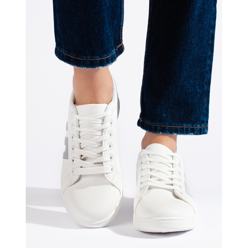 Naisten valkoiset ja hopeiset tennarit valkoinen 1