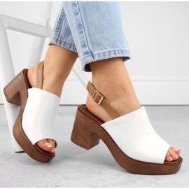 M. DASZYŃSKI Naisten sandaalit korkokengillä ja alustalla, valkoinen M.Daszyński MR23117-4 1