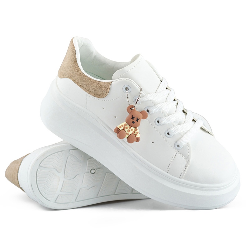 Valkoiset urheilukengät, joissa paksu pohja ja beige nalle valkoinen 1