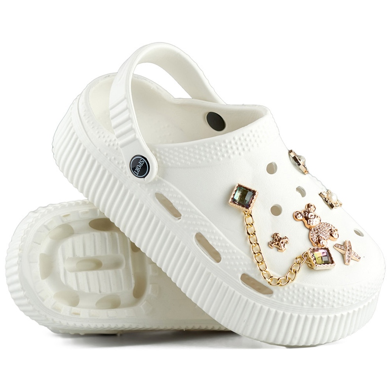 Valkoiset varvastossut paksulla pohjalla ja koristeilla valkoinen 1