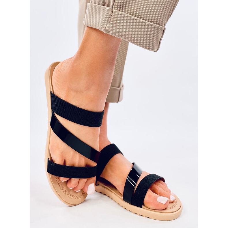 Naisten Diarra Negro -tossut musta 2