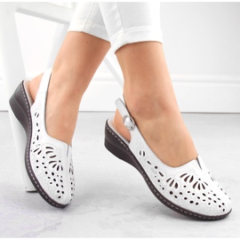 Nahkaiset mukavat naisten harjakattoiset sandaalit, valkoinen, T.Sokolski L24-27 1