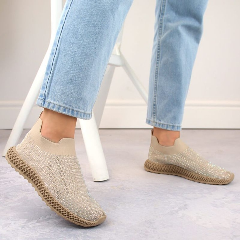 S.Barski Slip-on urheilukengät strassit D&amp;A OLI257A, beige 1