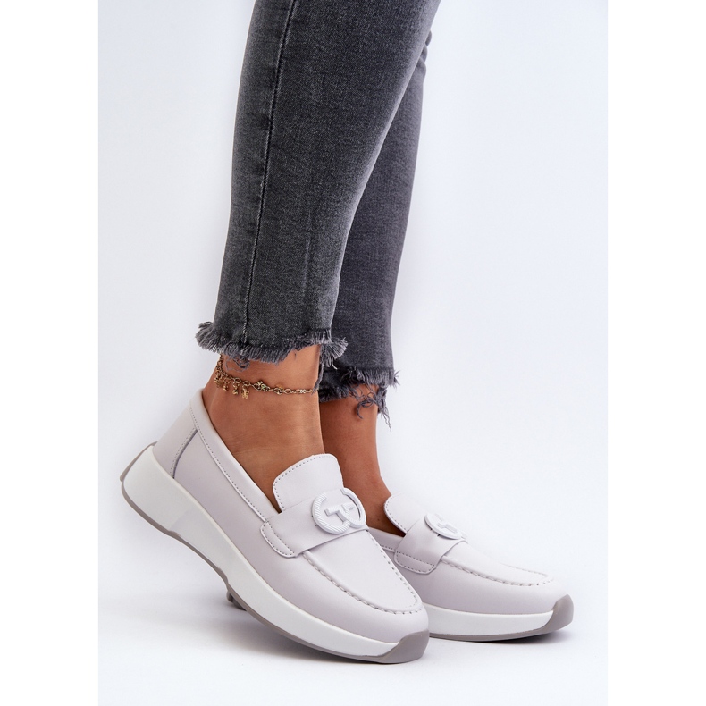 Naisten nahkaiset loaferit alustalla Vaaleanharmaa S.Barski LR490 2