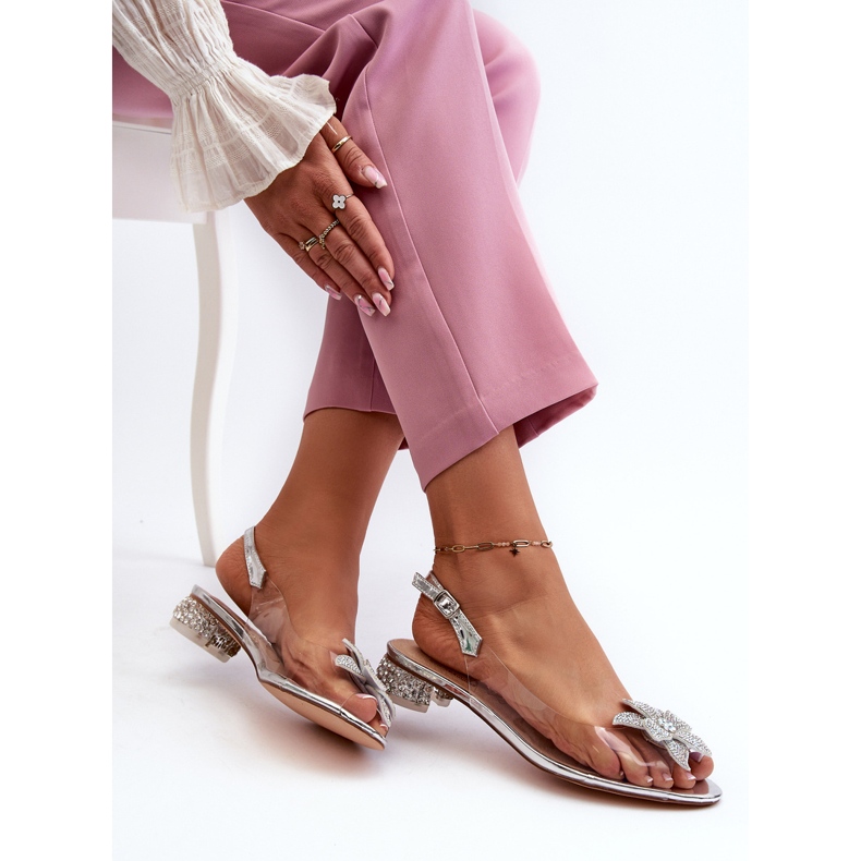 S.Barski Läpinäkyvät matalakorkoiset sandaalit hopeakoristeella D&amp;A MR38-383 1