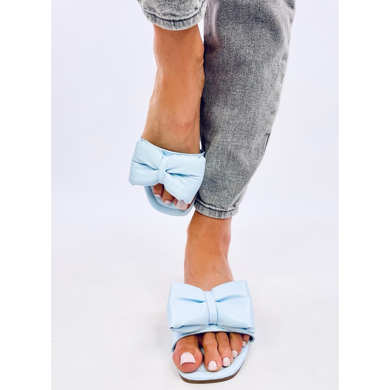 Mili Blue -tossut rusetilla sininen 1