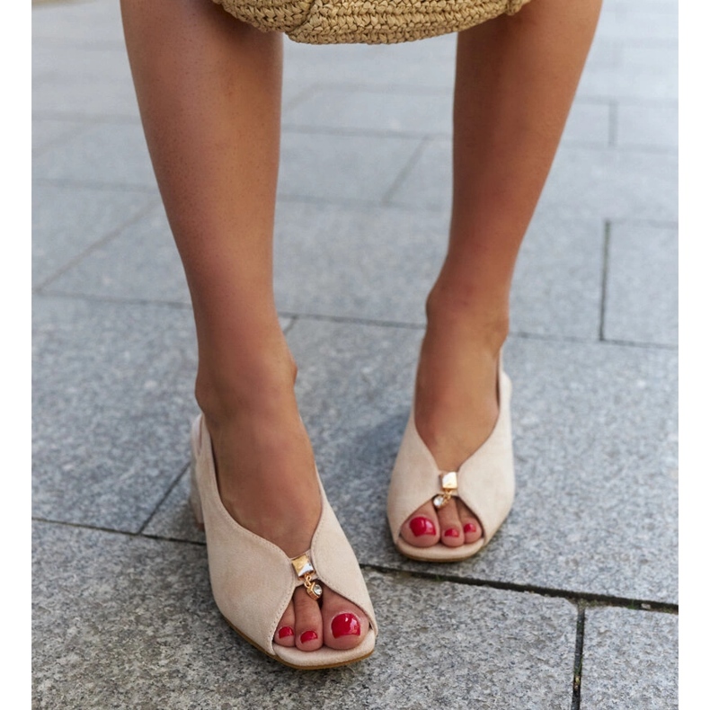 Block-sandaalit, joissa Shamoun-nahkainen sisäosa beige 1