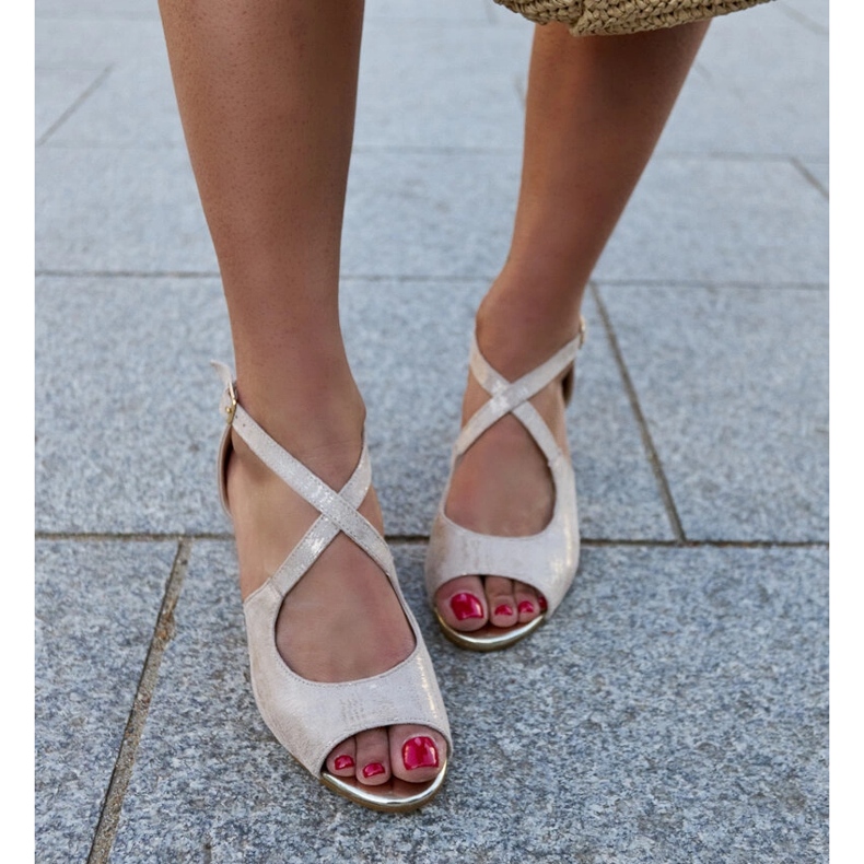 Korkokengät sandaalit, joissa nahkainen Dahna-pohjallinen beige 2