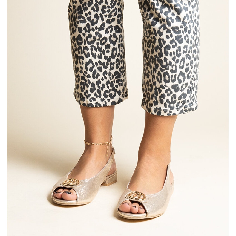 Kultaiset Teyla matalakorkoiset slip-on sandaalit kultainen 1