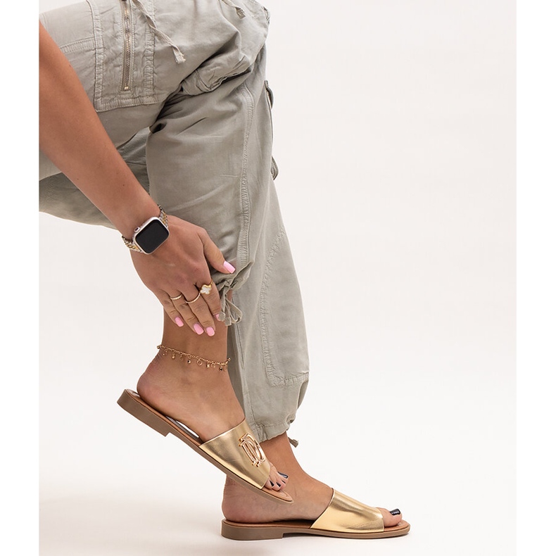 Almeita kultainen solki liukuja 1