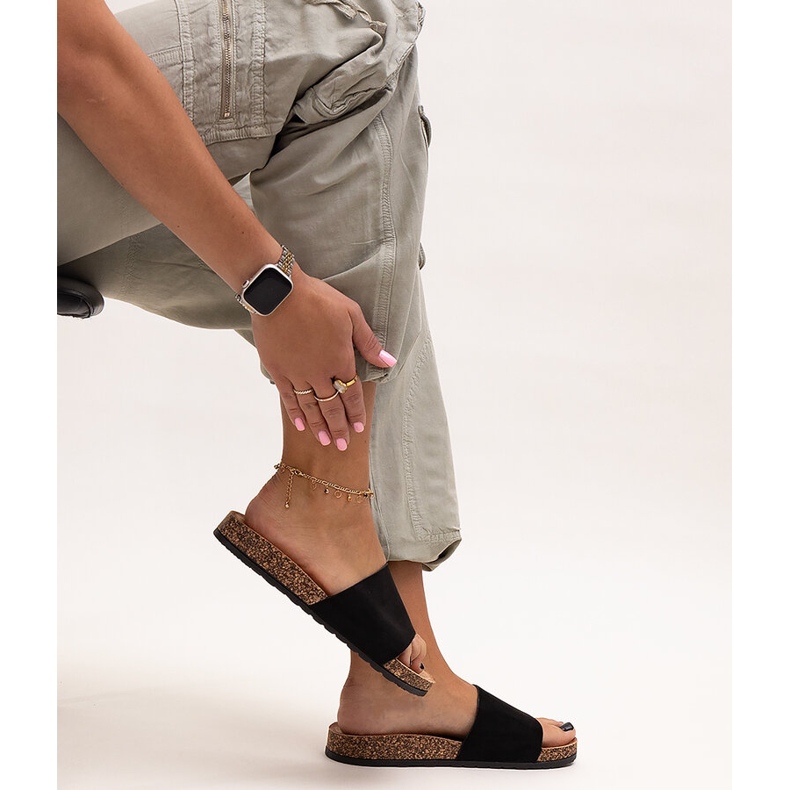 Klassiset varvastossut, joissa Matilte-korkkipohja musta 1