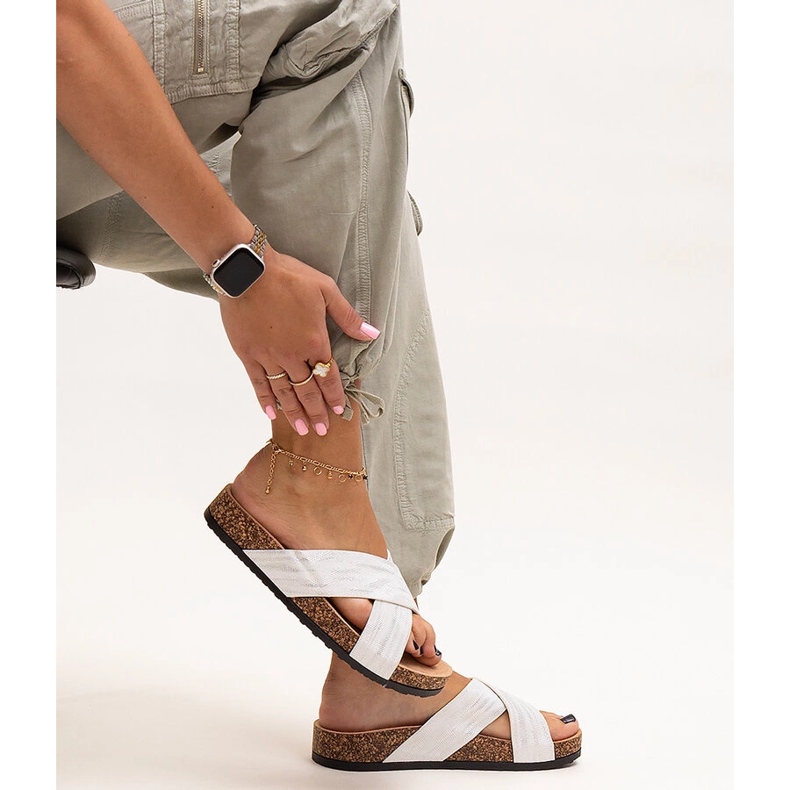 Tossut, joissa Ribera kiiltävä korkkipohja valkoinen 1