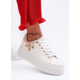 Naisten lenkkarit, joissa riipukset, valkoinen Tivissa 1