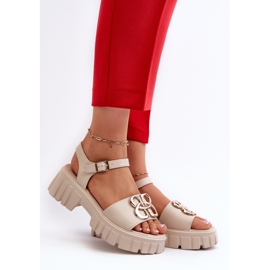 Beiget naisten nahkasandaalit kultakoristeella Vinceza 7910 2