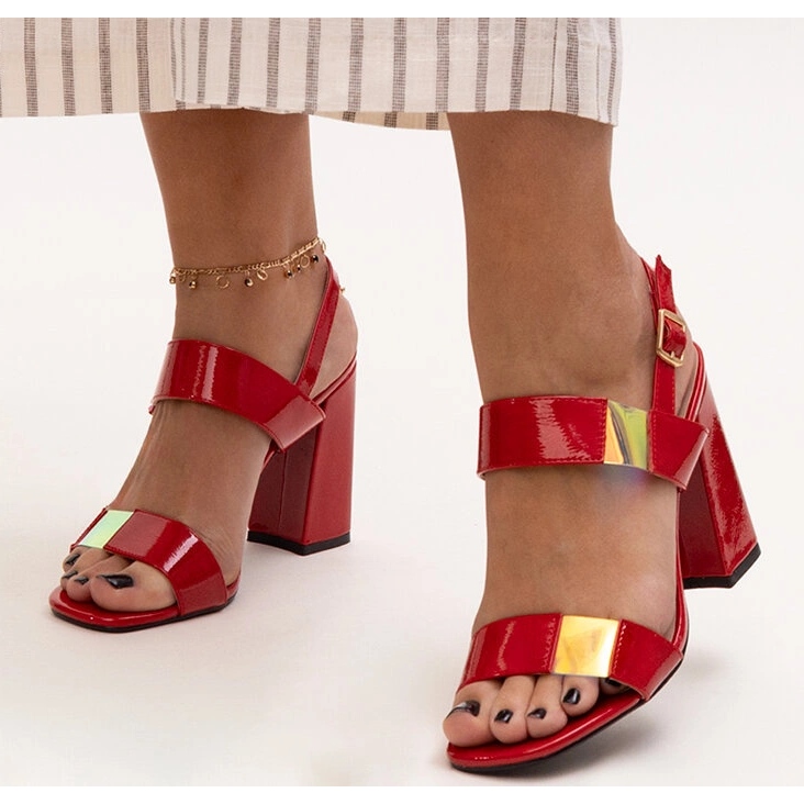 Shadanin patentoidut korkeakorkoiset sandaalit punainen 1