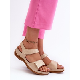 Mukavat naisten sandaalit tarranauhalla, beige Iphiope 1