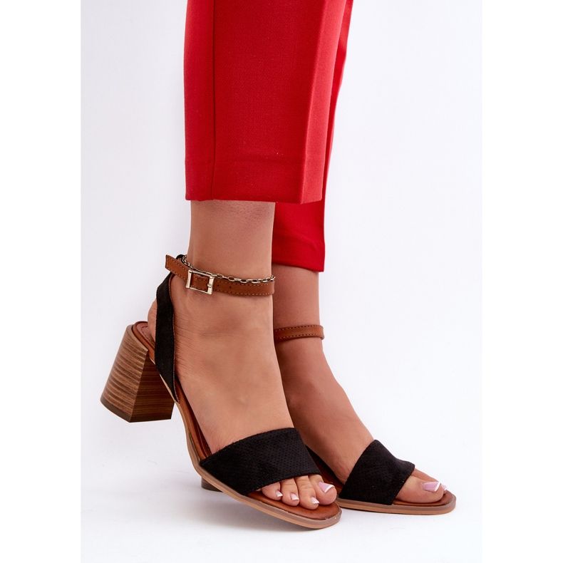 Naisten korkeakorkoiset sandaalit, jotka on valmistettu Eco Suede Black Ronviasta musta 2