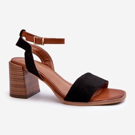 Naisten korkeakorkoiset sandaalit, jotka on valmistettu Eco Suede Black Ronviasta musta 1