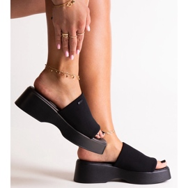 Mustat varvastossut Big Star NN274021 alustalla 1