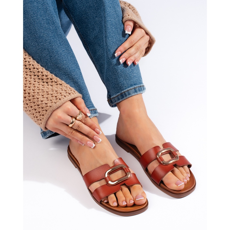 Ruskeat naisten varvastossut Sergio Leonelta 1