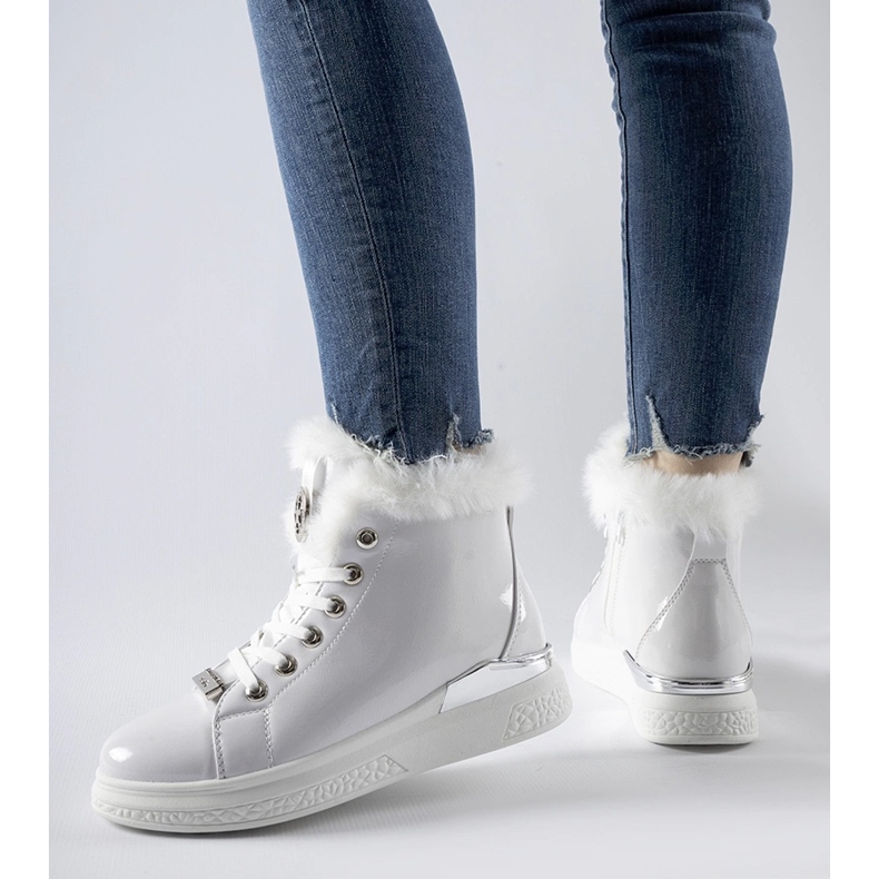 Fiemmen valkoiset turkislenkkarit valkoinen 1