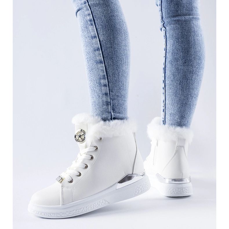 Fiemmen valkoiset turkislenkkarit valkoinen 2