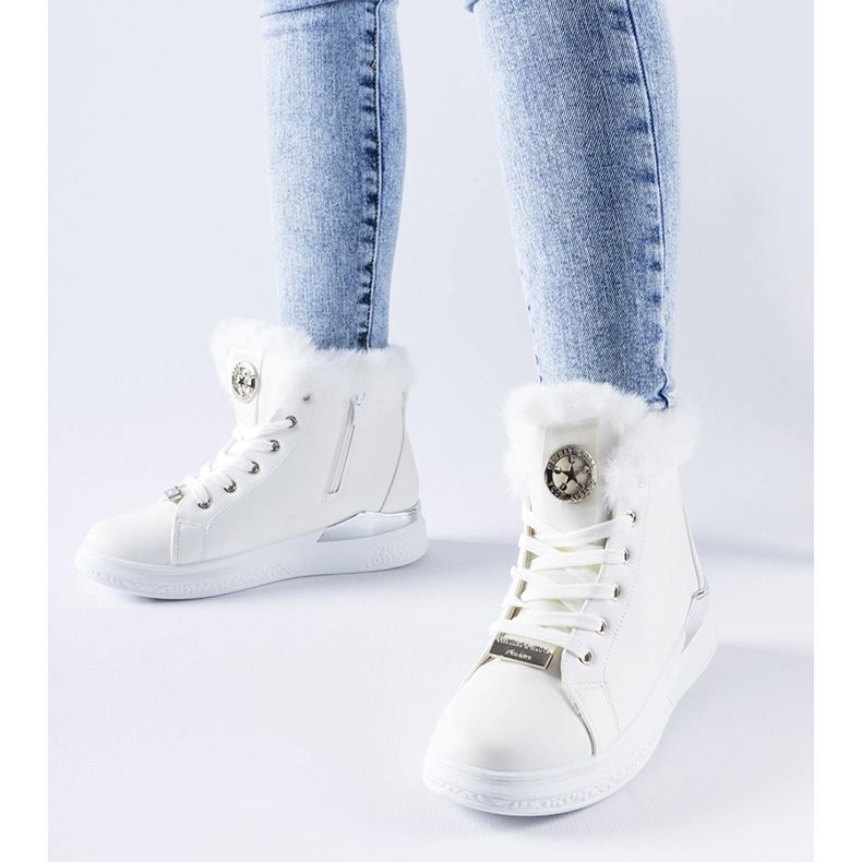 Fiemmen valkoiset turkislenkkarit valkoinen 1