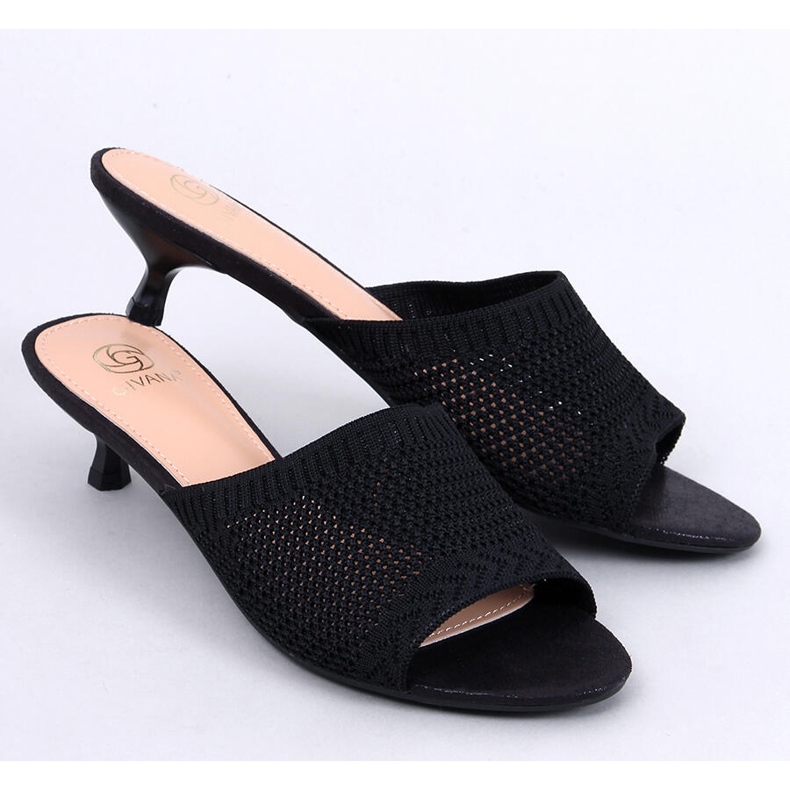 Bertini Mustat harjakattoiset ankkavarvastossut 1